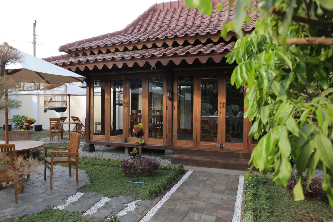 Dem Ayem Heritage Guest House Yogyakarta Exteriör bild