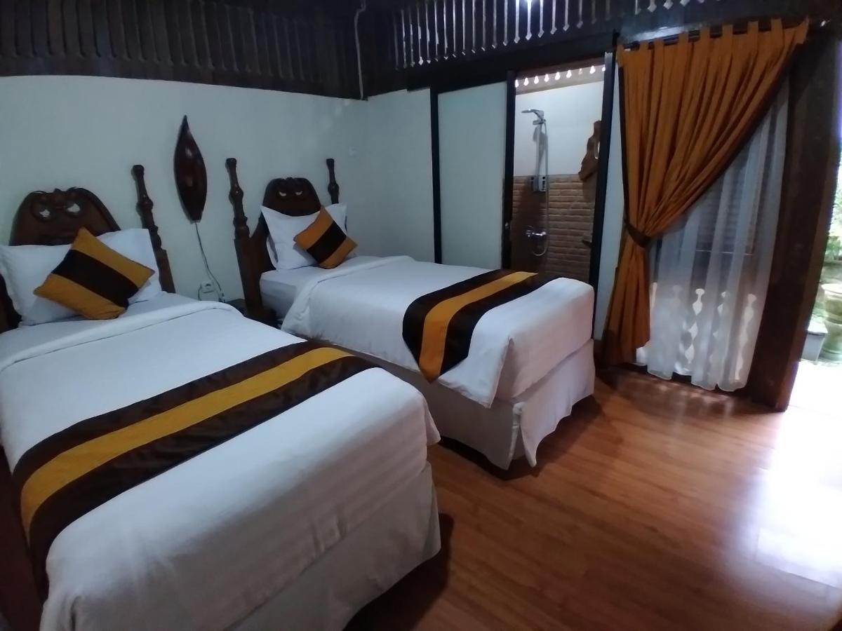 Dem Ayem Heritage Guest House Yogyakarta Exteriör bild