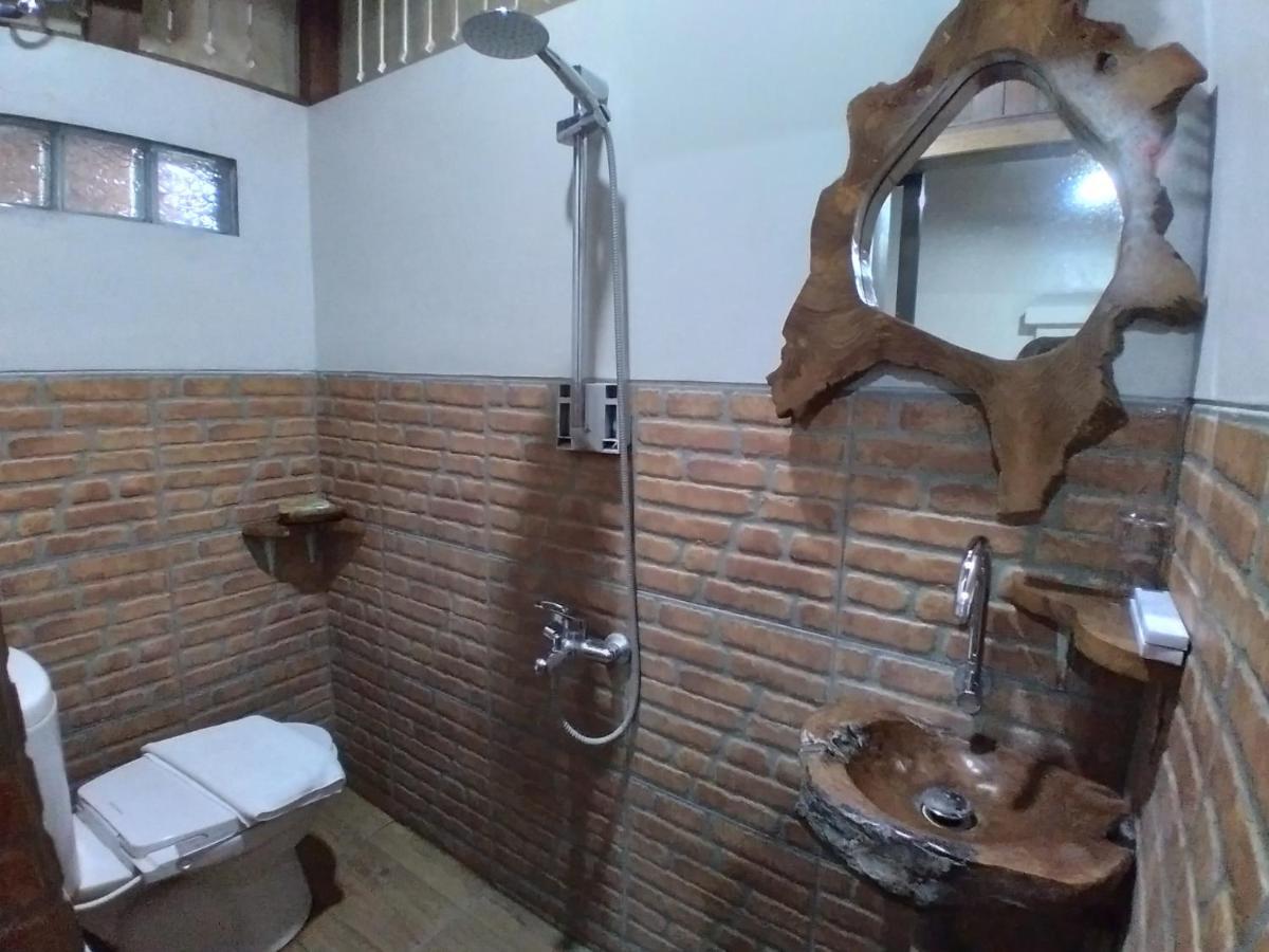 Dem Ayem Heritage Guest House Yogyakarta Exteriör bild