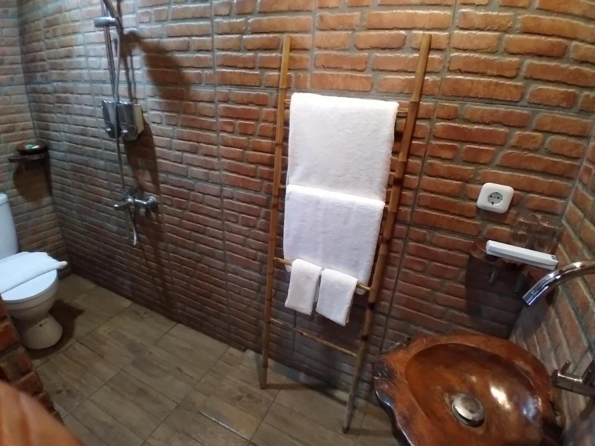 Dem Ayem Heritage Guest House Yogyakarta Exteriör bild